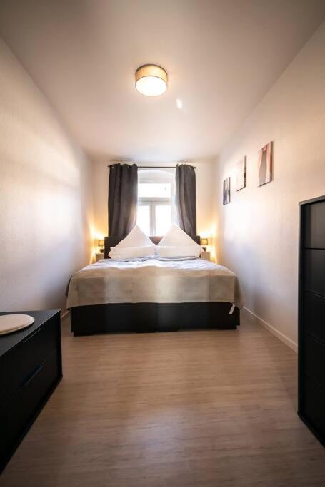 Apartment Super Lage Modern Boxspringbett *netflix* Wlan*