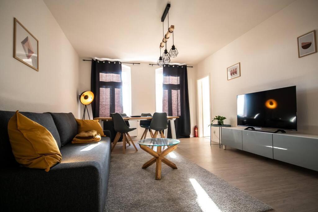 Super Lage Modern Boxspringbett *netflix* Wlan* Chemnitz